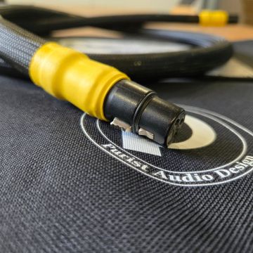 Purist Audio Design Aqueous Praesto Revision Digital XLR 1.5m